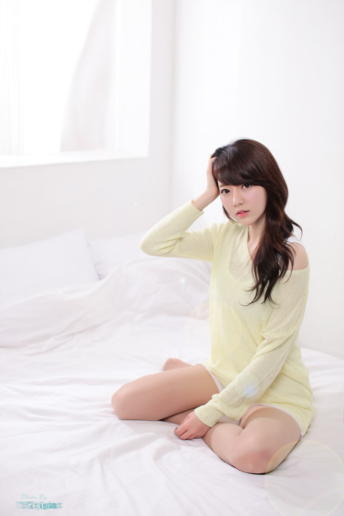 Hình nền hot girl Bo Mi dễ thương